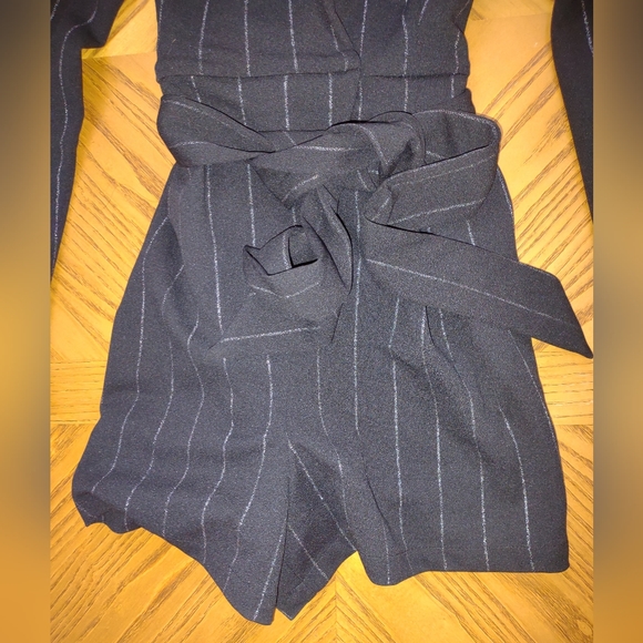 Dynamite blazer black lined detailing tie romper - Picture 2 of 5